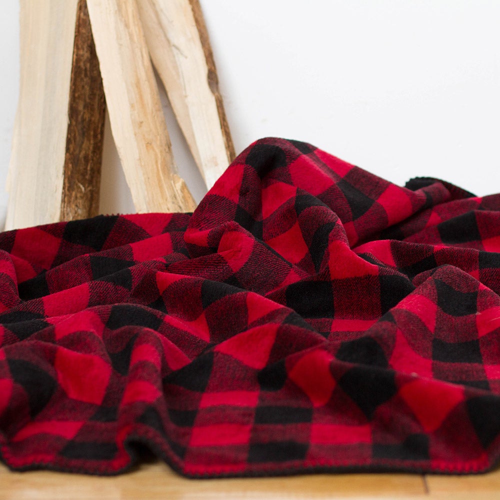 Denali Contemporary Blankets