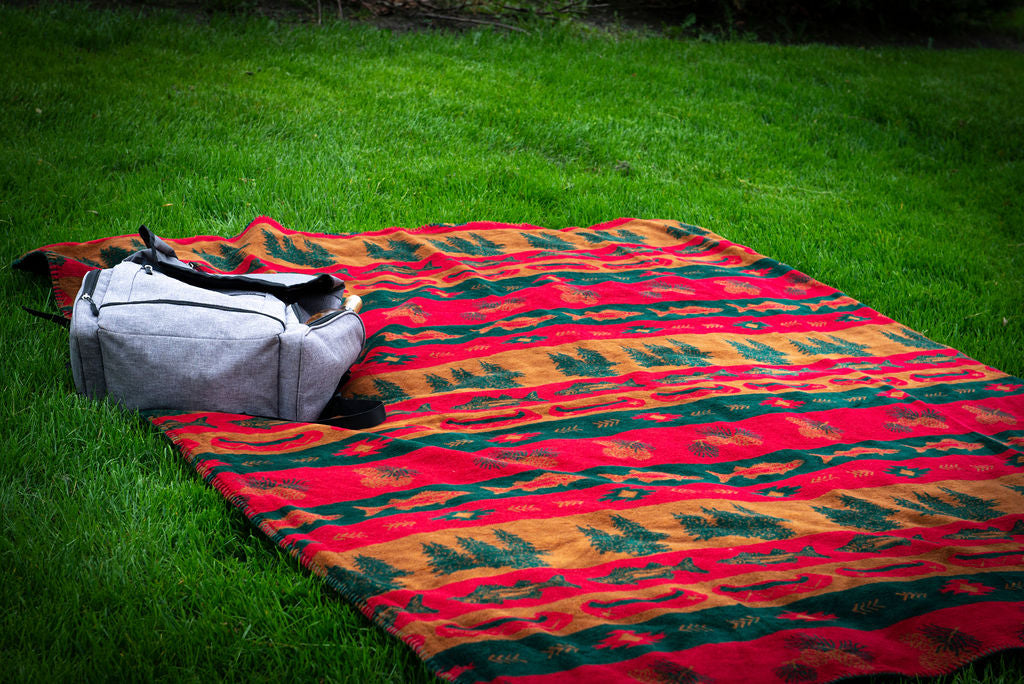 Fish Lodge Blanket 60"x72"